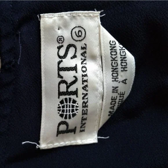 🔥Host Pick🔥 Vintage Parisian style navy blouse - Picture 2 of 9